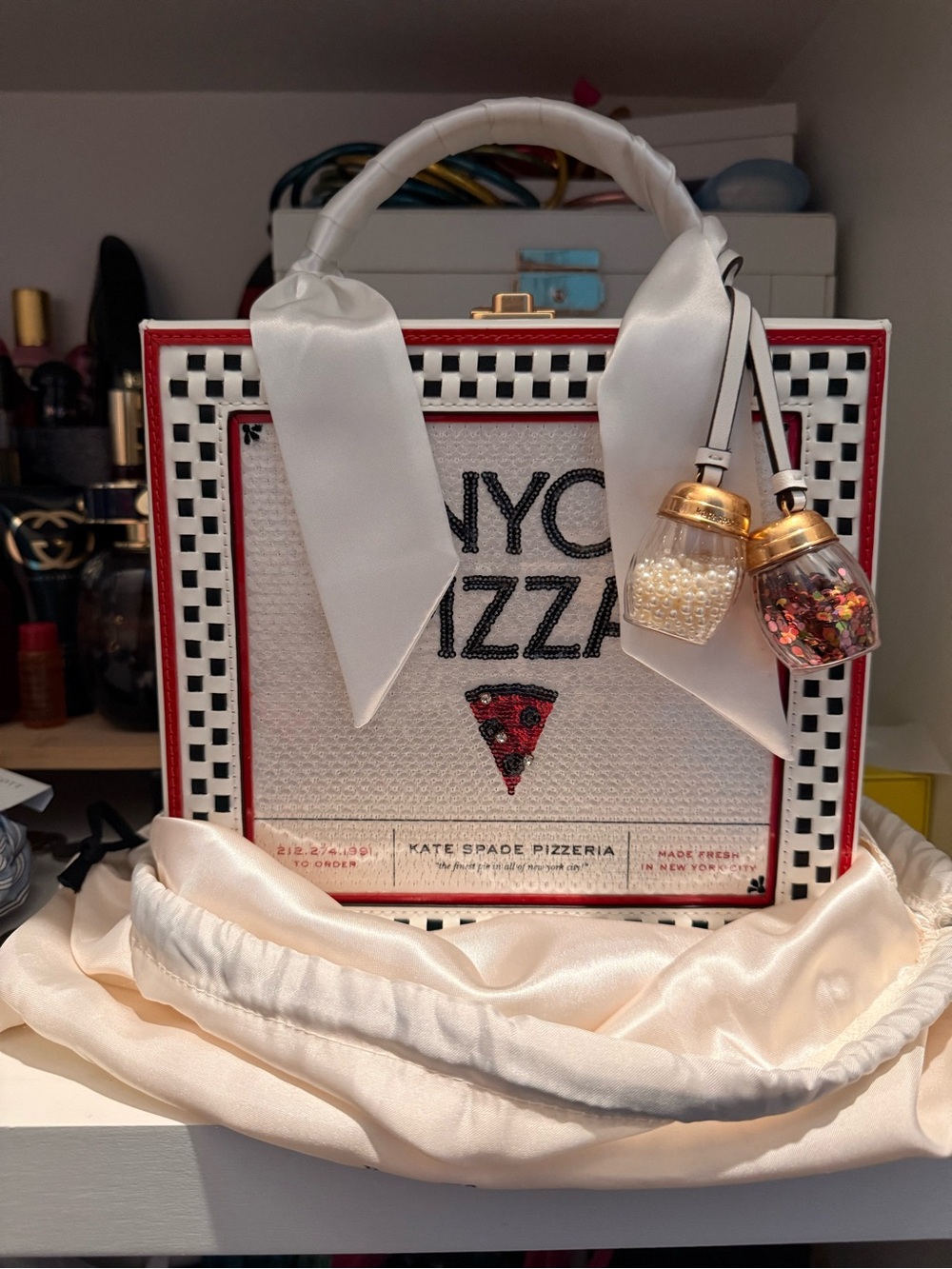 kate spade White and Red NYC Pizza Novelty Mini Bag - Picture 1 of 4